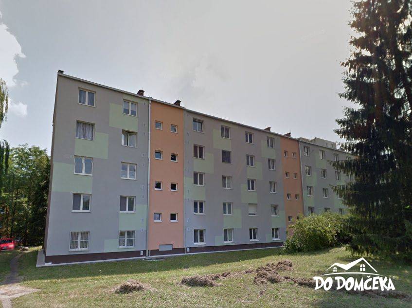 Dva a pol izbový byt, ulica Okružná, Fončorda, Banská Bystrica